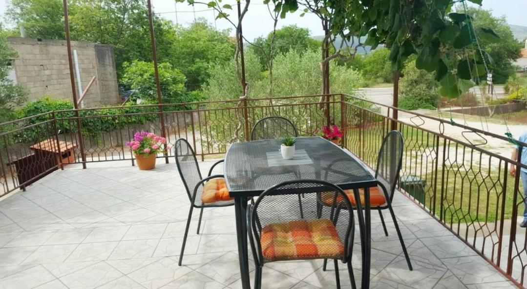 סלינה Apartmani Goga חדר תמונה